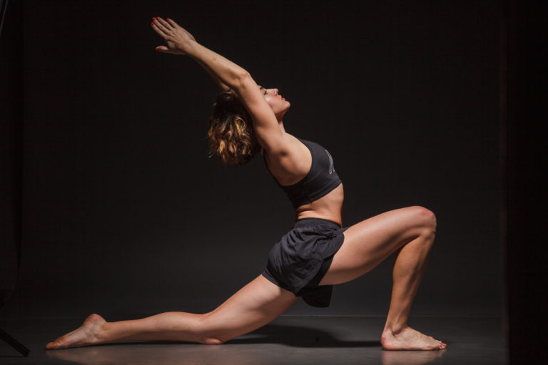 Vinyasa jóga: Co je třeba vědět, než začnete cvičit